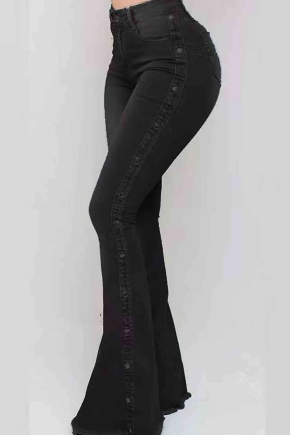 Chic Button-Detail Flare Denim Jeans