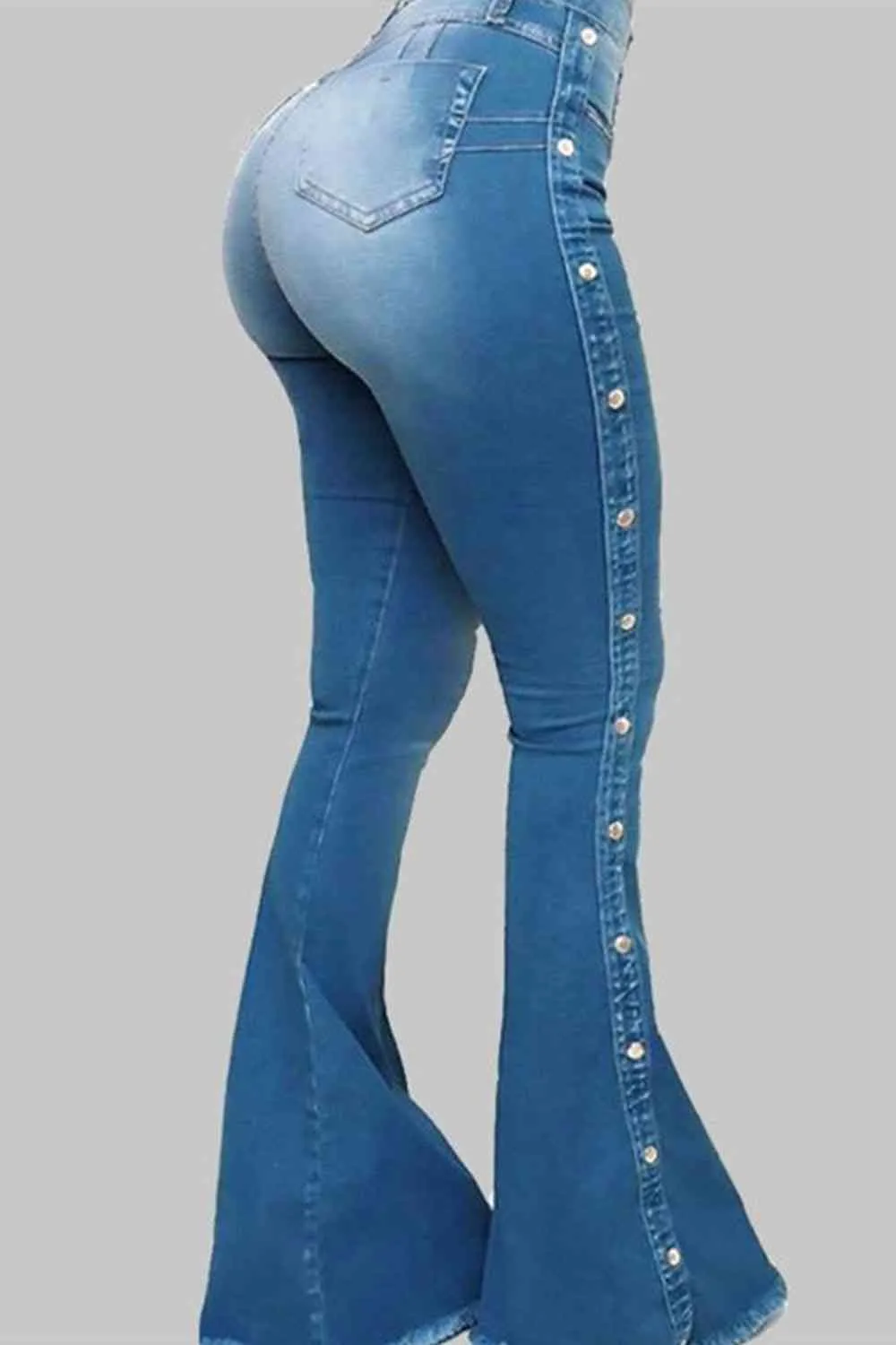 Chic Button-Detail Flare Denim Jeans