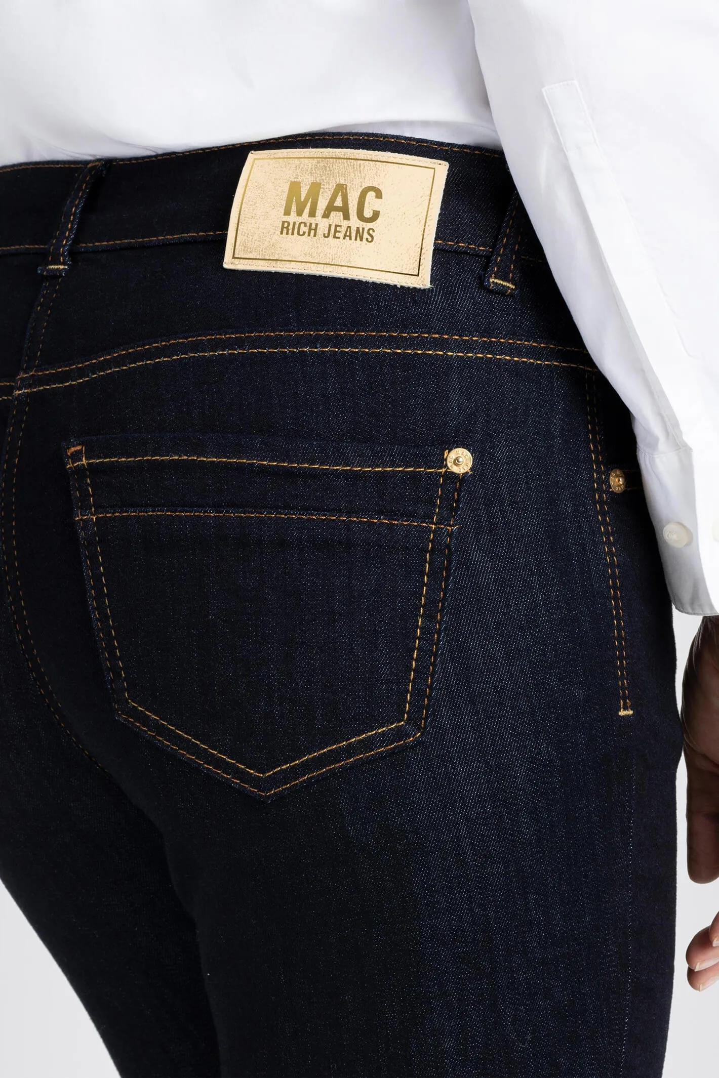 MAC Rich Slim Chic 5755-00-0389L D683 Fashion Rinsed Jeans