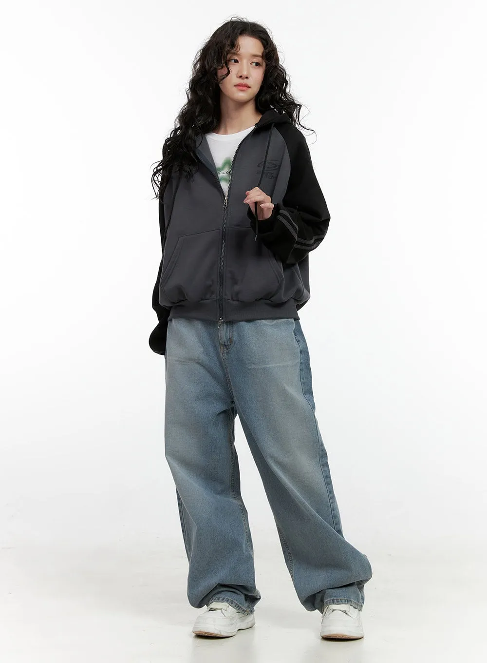 Taryn Chic Wide-Leg Jeans ON404