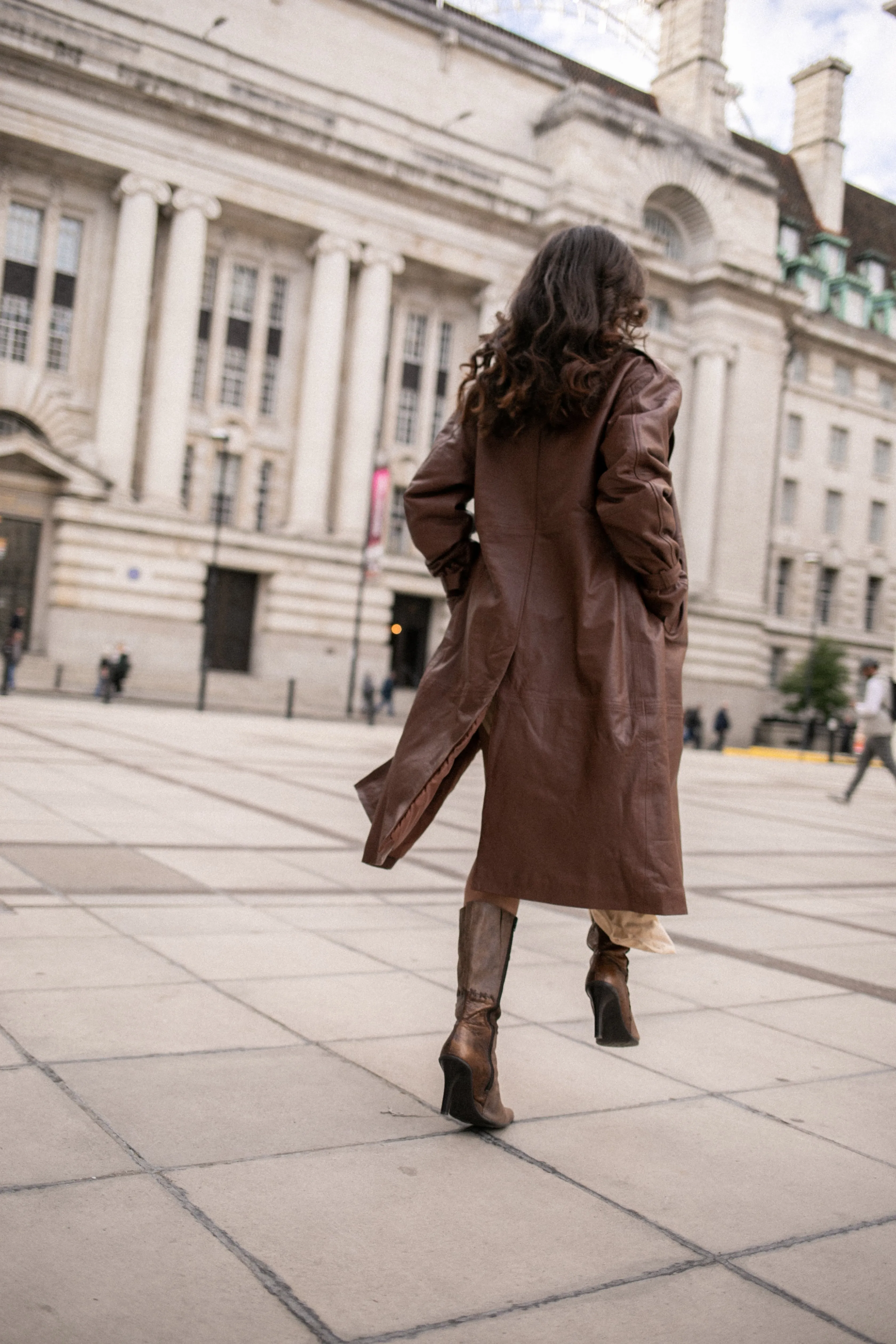 Una Brown Leather Trench Coat