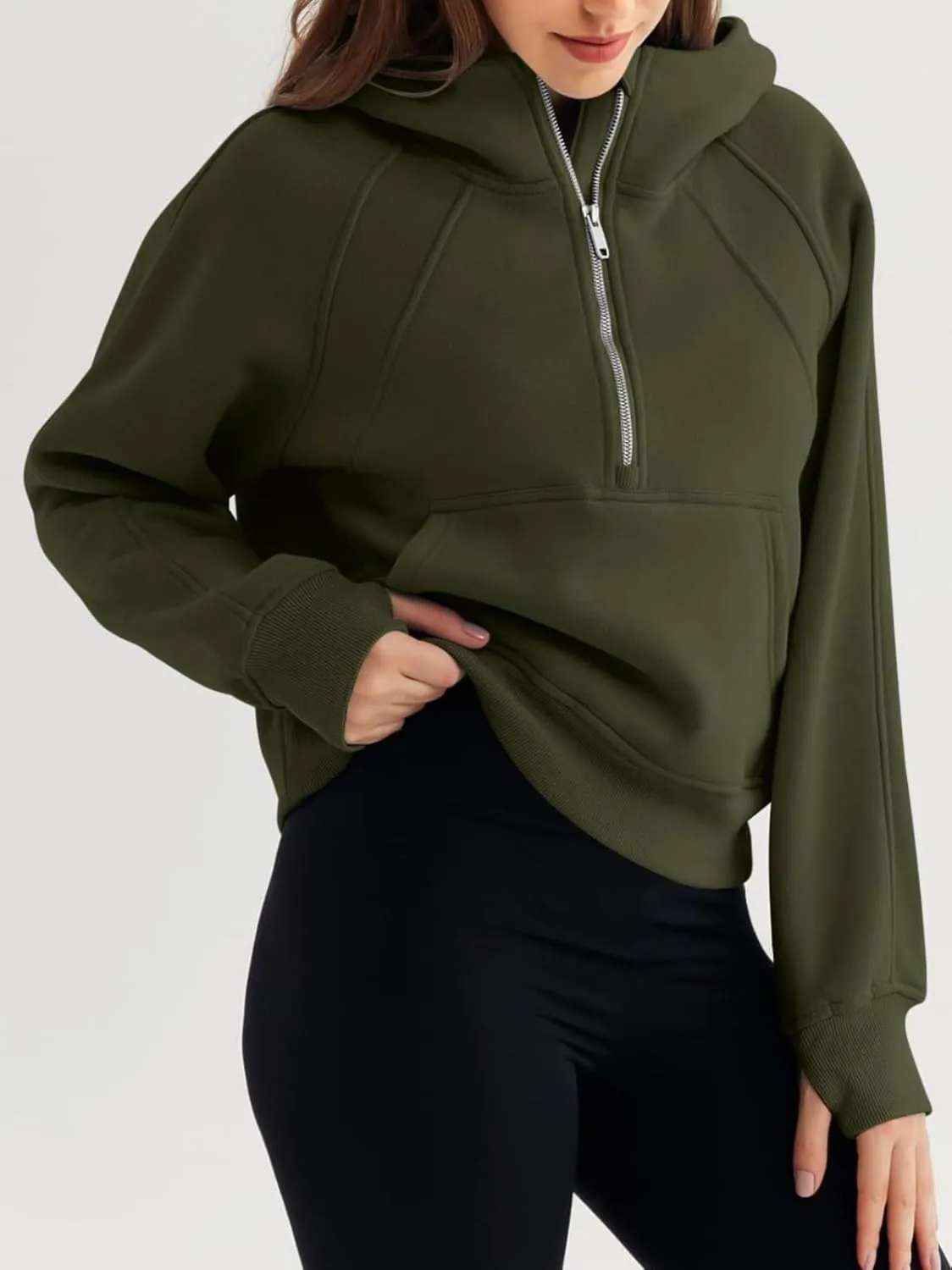 Women's Sports Sweatshirt - Chic Half-Zip Pullover Hoodie with Fleece - Fashionable Cropped Sweatshirt